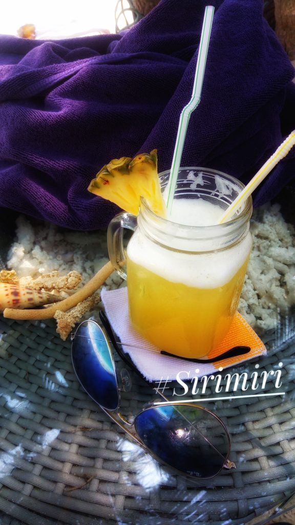 Maldives-Beach-sirimiri